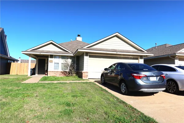 $1,700 | 1068 Windmeadows Drive, College Station, TX 77845