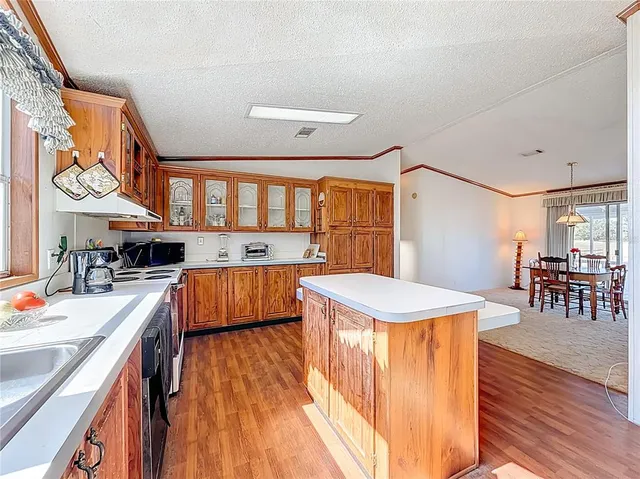 $209,900 | 7602 County Road 109G, Lady Lake, FL 32159