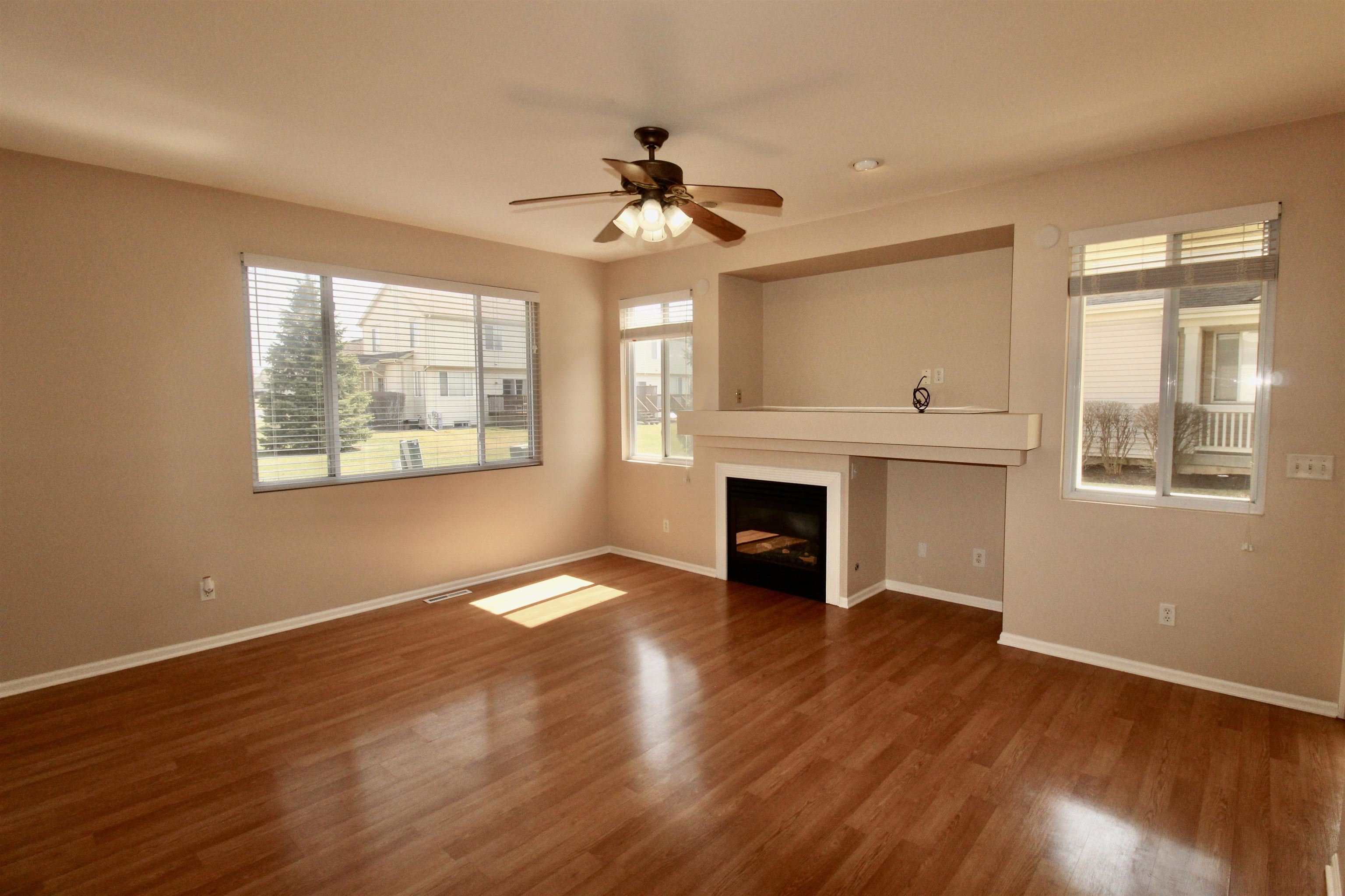 7241 Chucks Way Loves Park, IL 61111 - Photo 8 of 28
