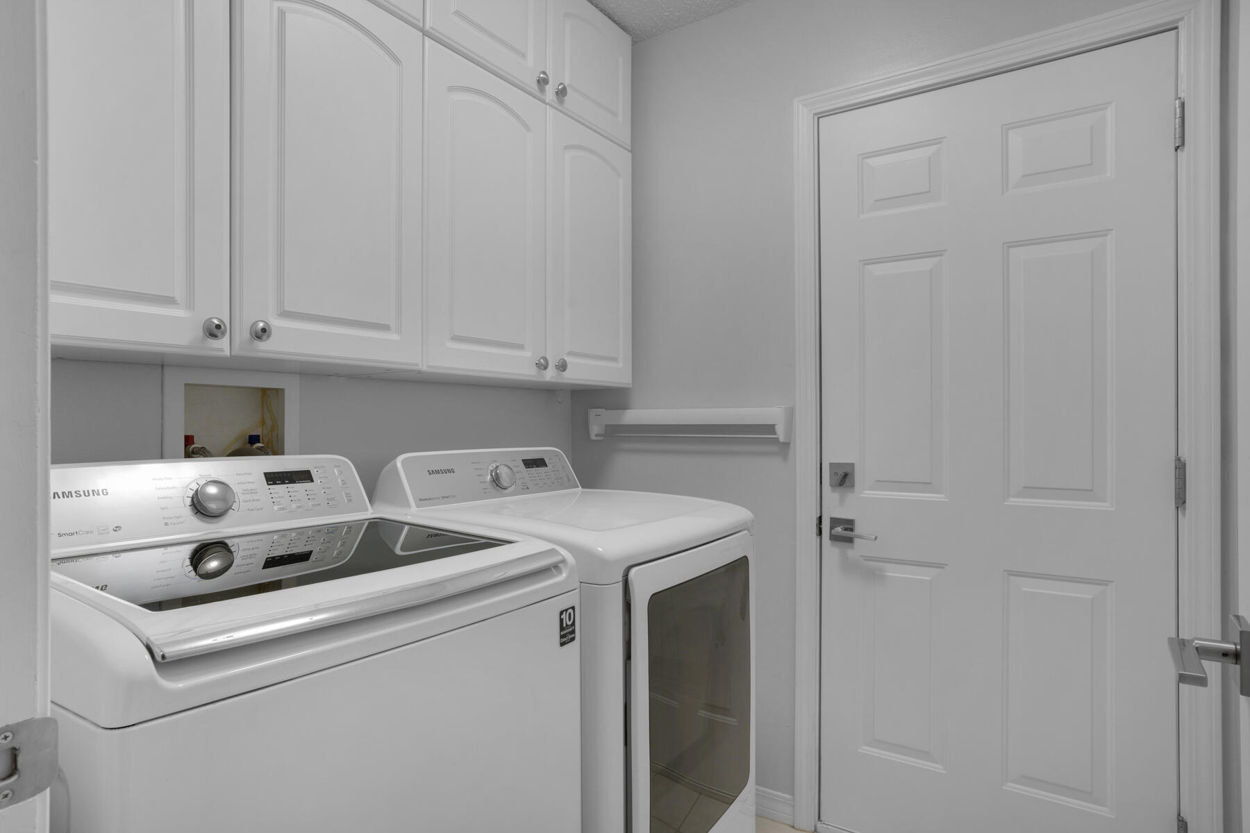 375 Bay Tree Drive Miramar Beach, FL 32550 - Photo 25 of 31 a utility room with dryer and washer