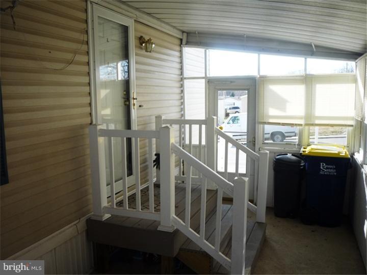 714 Berry Road Wilmington, DE 19810 - Photo 3 of 13 Porch