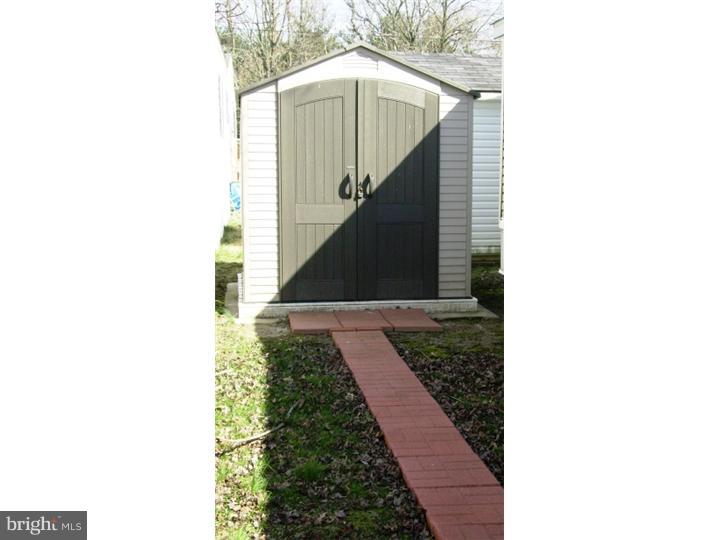 714 Berry Road Wilmington, DE 19810 - Photo 4 of 13 Storage Shed