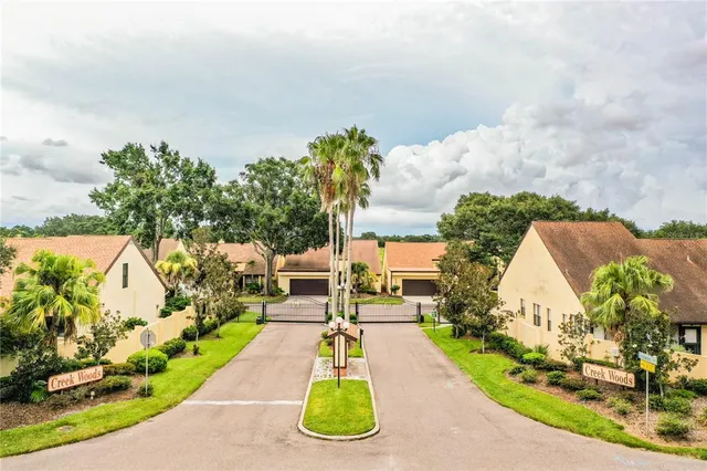 $1,950 | 4315 Creekwood Lane, Mulberry, FL 33860