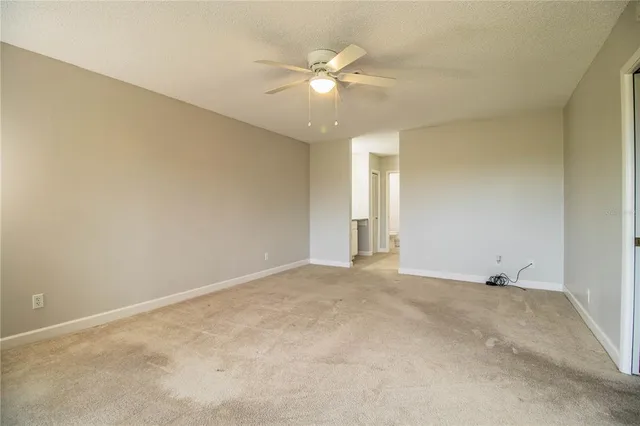 $1,950 | 4315 Creekwood Lane, Mulberry, FL 33860