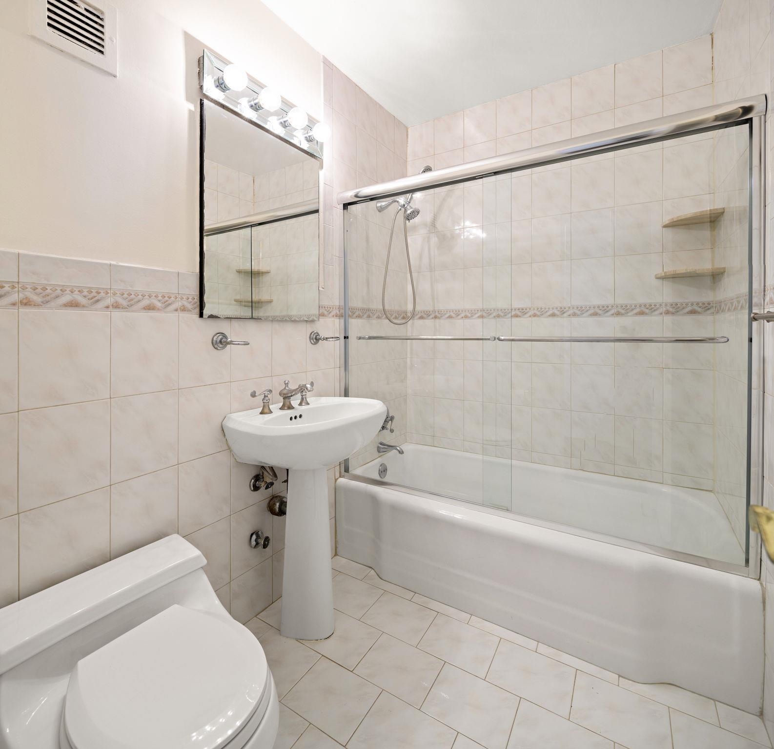 3 Horizon Road, Unit G11 Fort Lee, NJ 07024 - Photo 15 of 25