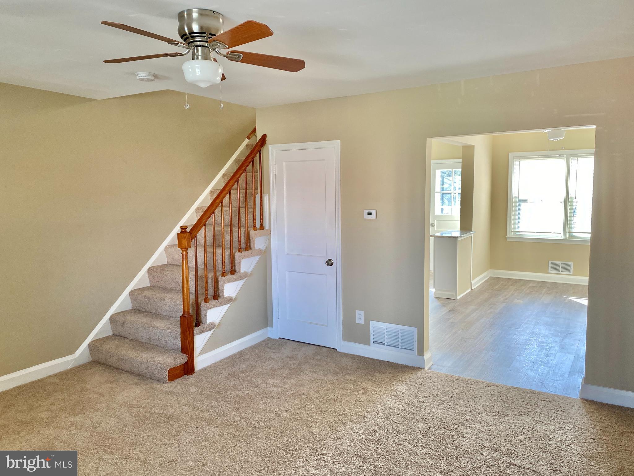 442 Grovethorn Road Baltimore, MD 21220 - Photo 3 of 29