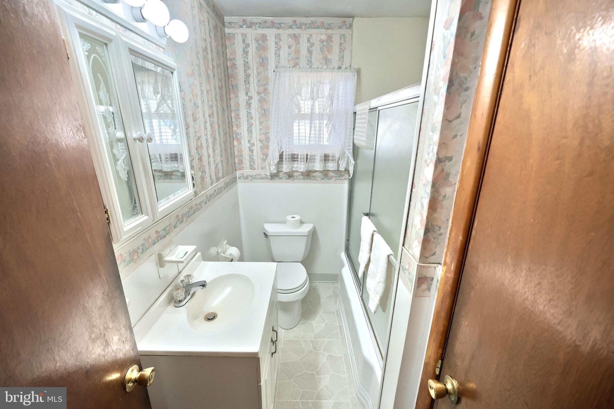 525 Bahns Mill Road Red Lion, PA 17356 - Photo 16 of 31