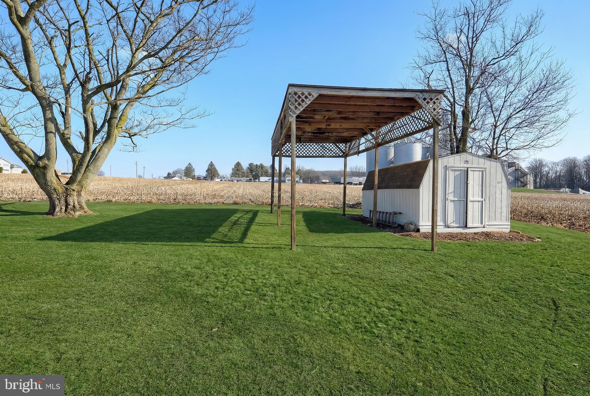 525 Bahns Mill Road Red Lion, PA 17356 - Photo 4 of 31