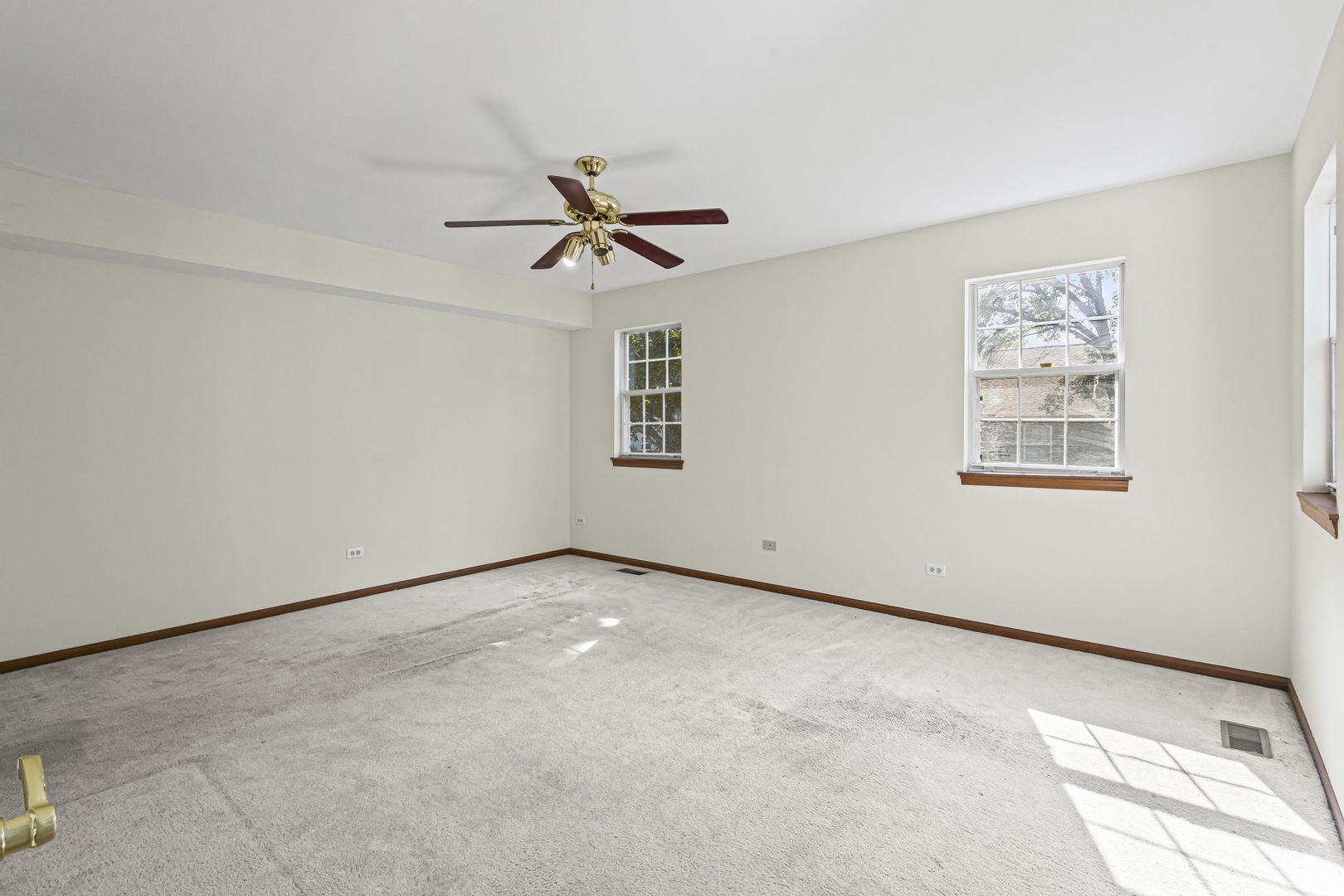 21220 Silktree Circle Plainfield, IL 60544 - Photo 9 of 29 a view of an empty room with a window