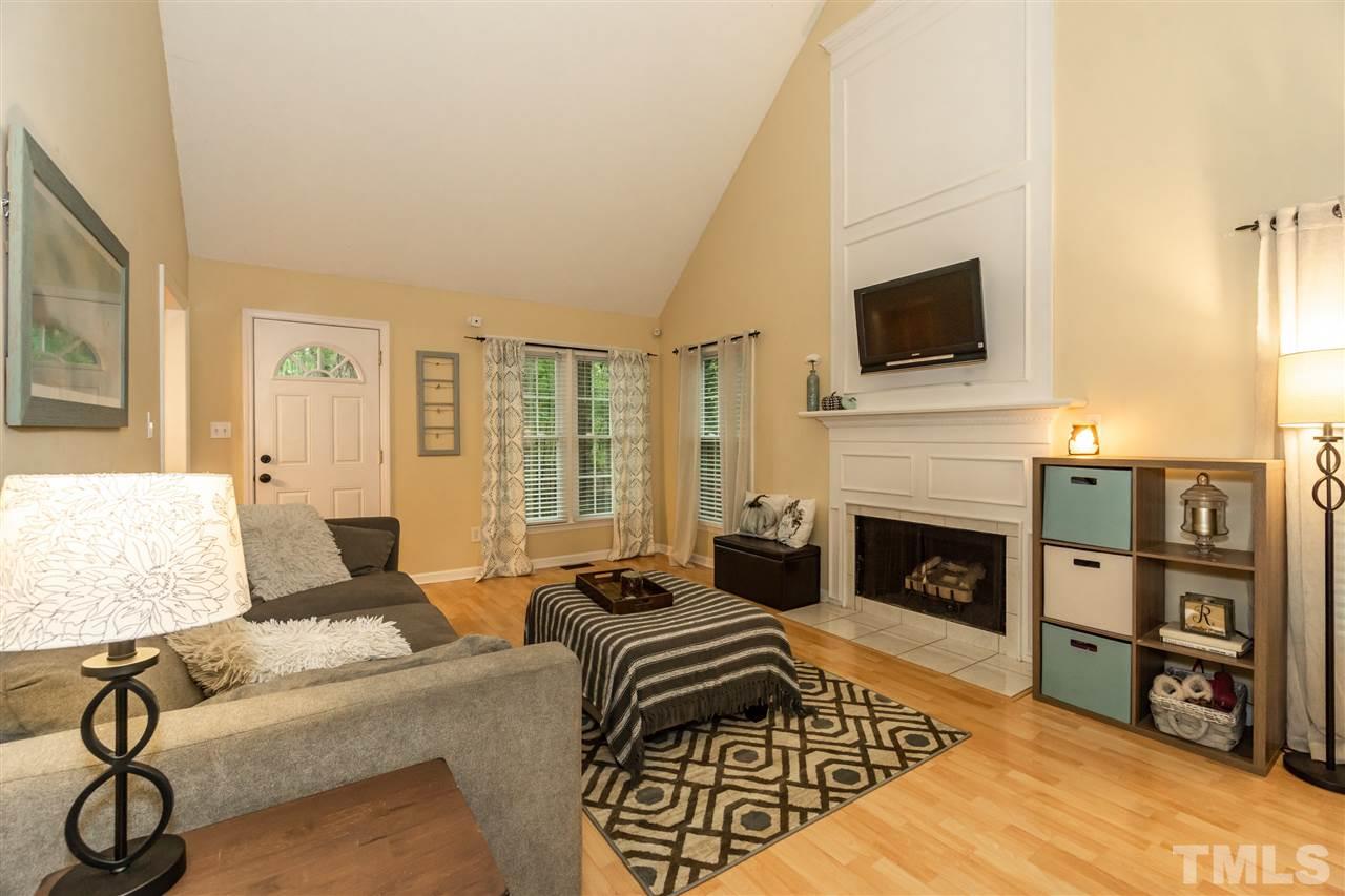 4937 Liverpool Lane Raleigh, NC 27604 - Photo 7 of 30 Gallery Image 7