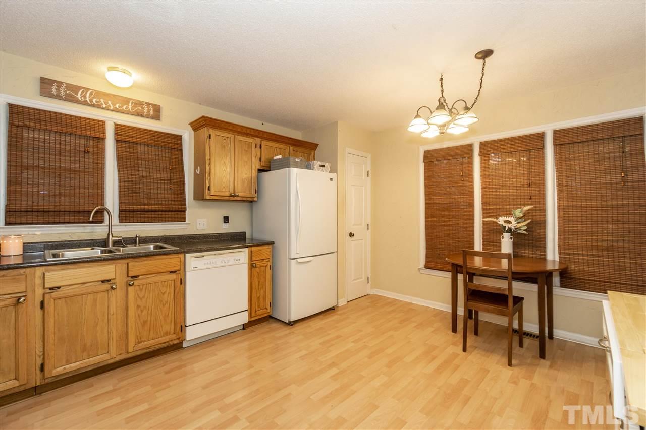 4937 Liverpool Lane Raleigh, NC 27604 - Photo 10 of 30 Gallery Image 10
