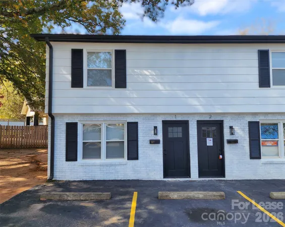 $1,350 | 315 Hamilton Drive Northeast, Unit 1, Concord, NC 28025