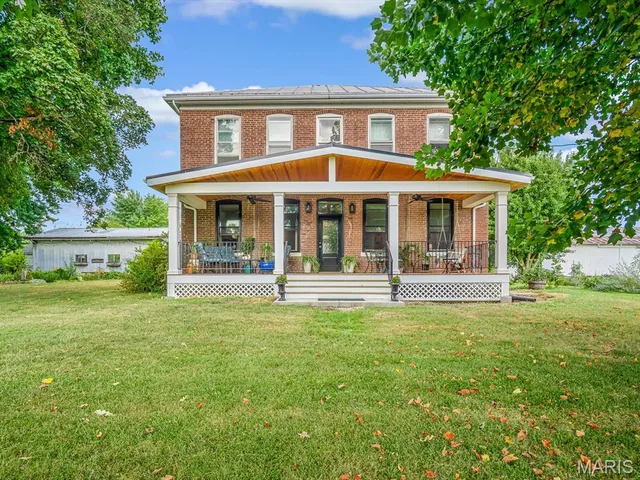 $500,000 | 5850 Maeystown Road, Waterloo, IL 62298