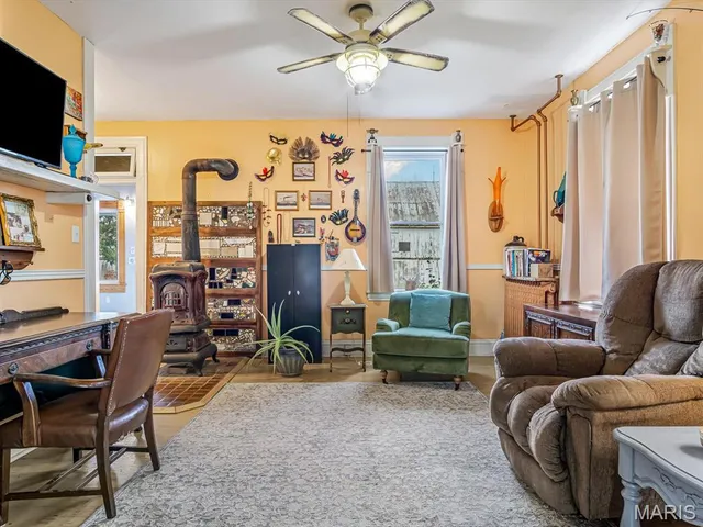 $500,000 | 5850 Maeystown Road, Waterloo, IL 62298