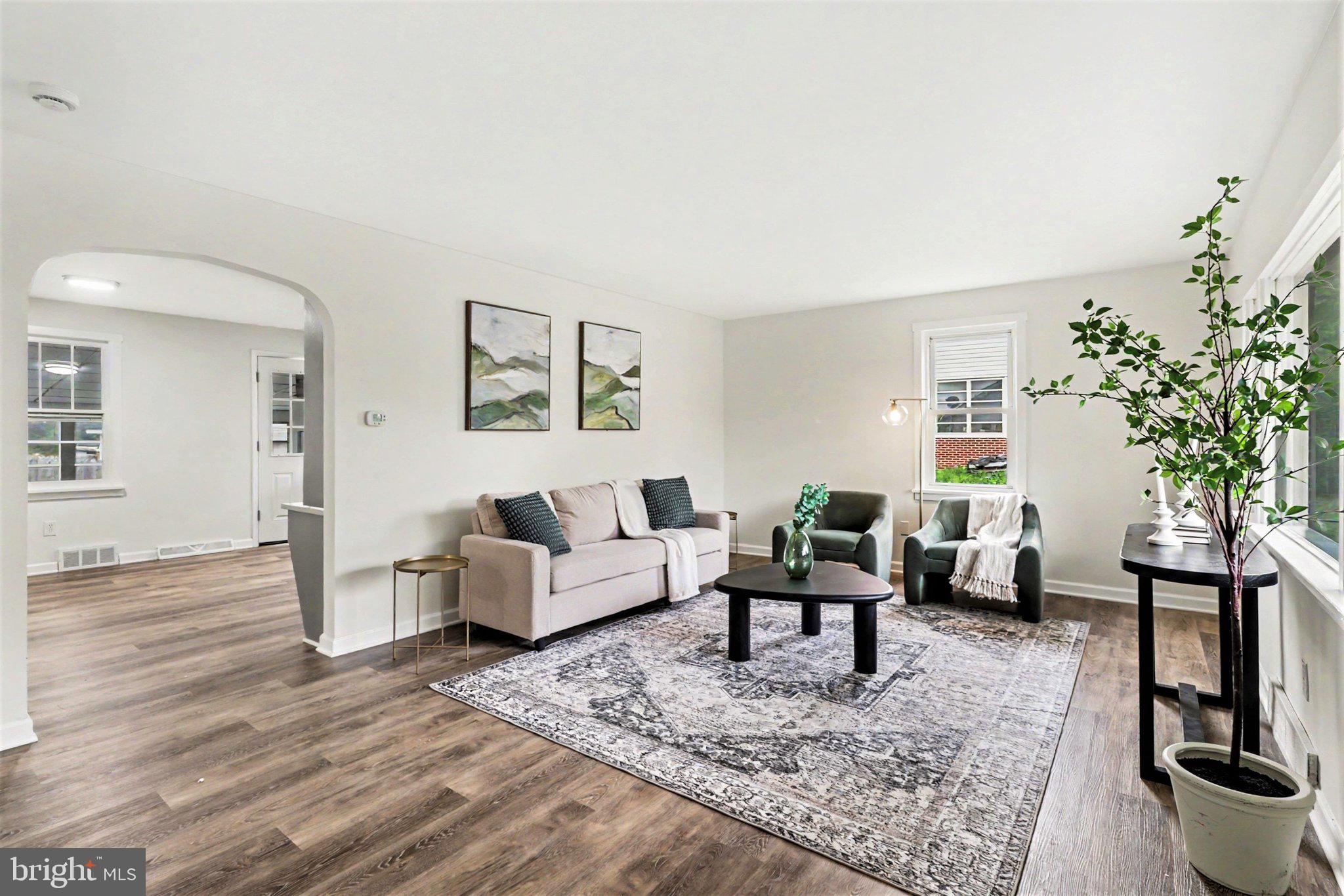 708 Baltimore Road Shippensburg, PA 17257 - Photo 2 of 24 Gallery Image 2