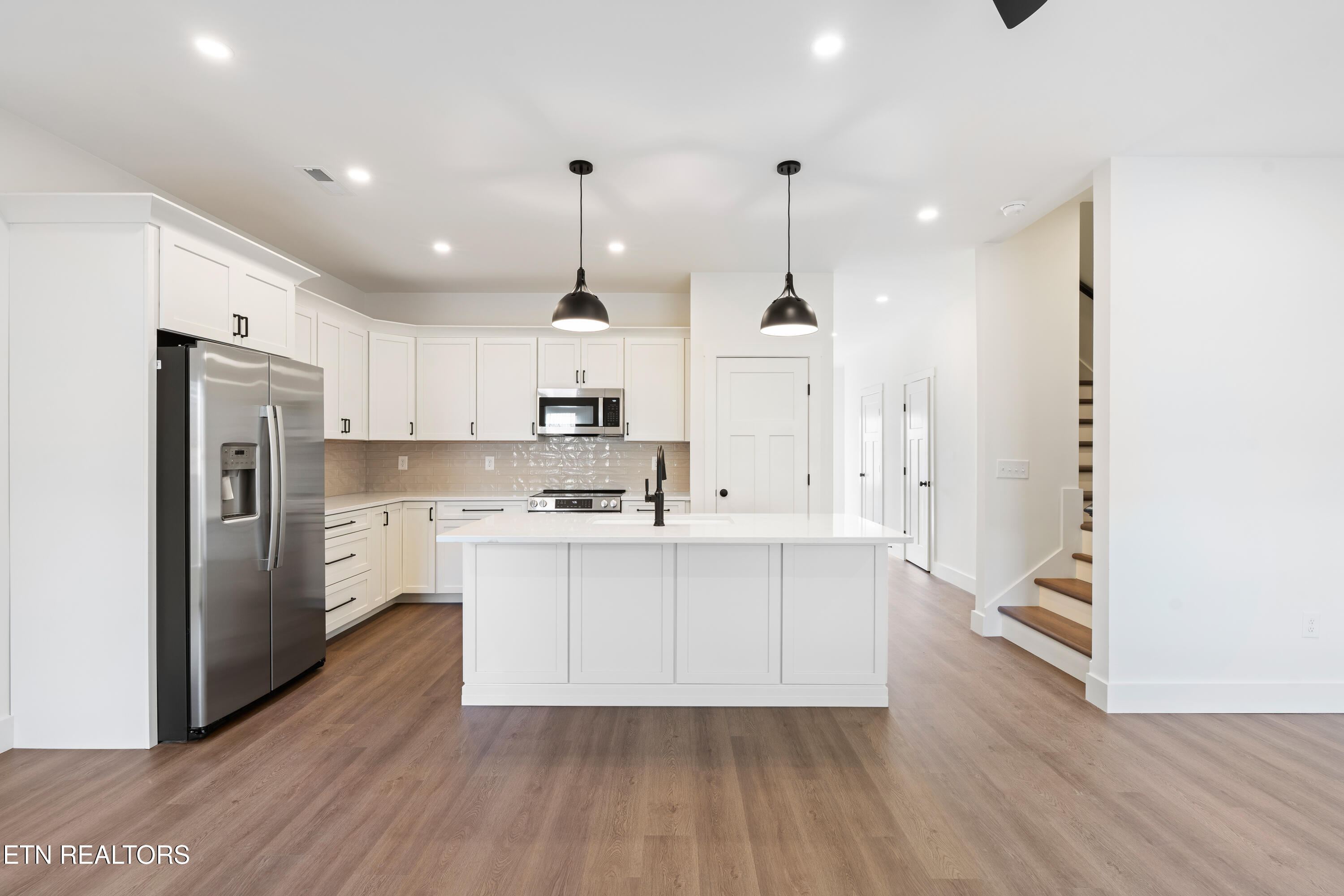 1339 Grace Ridge Drive Sevierville, TN 37862 - Photo 10 of 56 Kitchen
