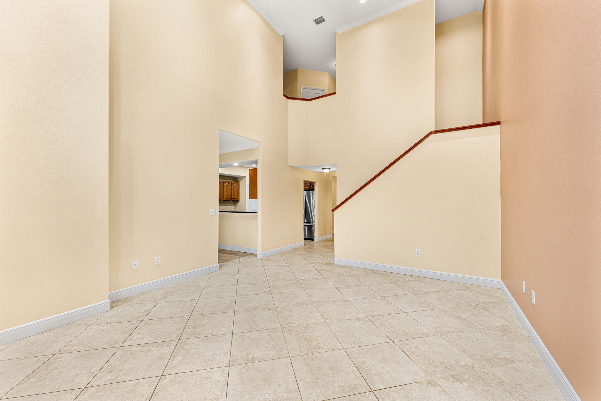 204 Holman Road, Unit 3 Cape Canaveral, FL 32920 - Photo 16 of 61 24-web-or-mls-DSC02038-HDR