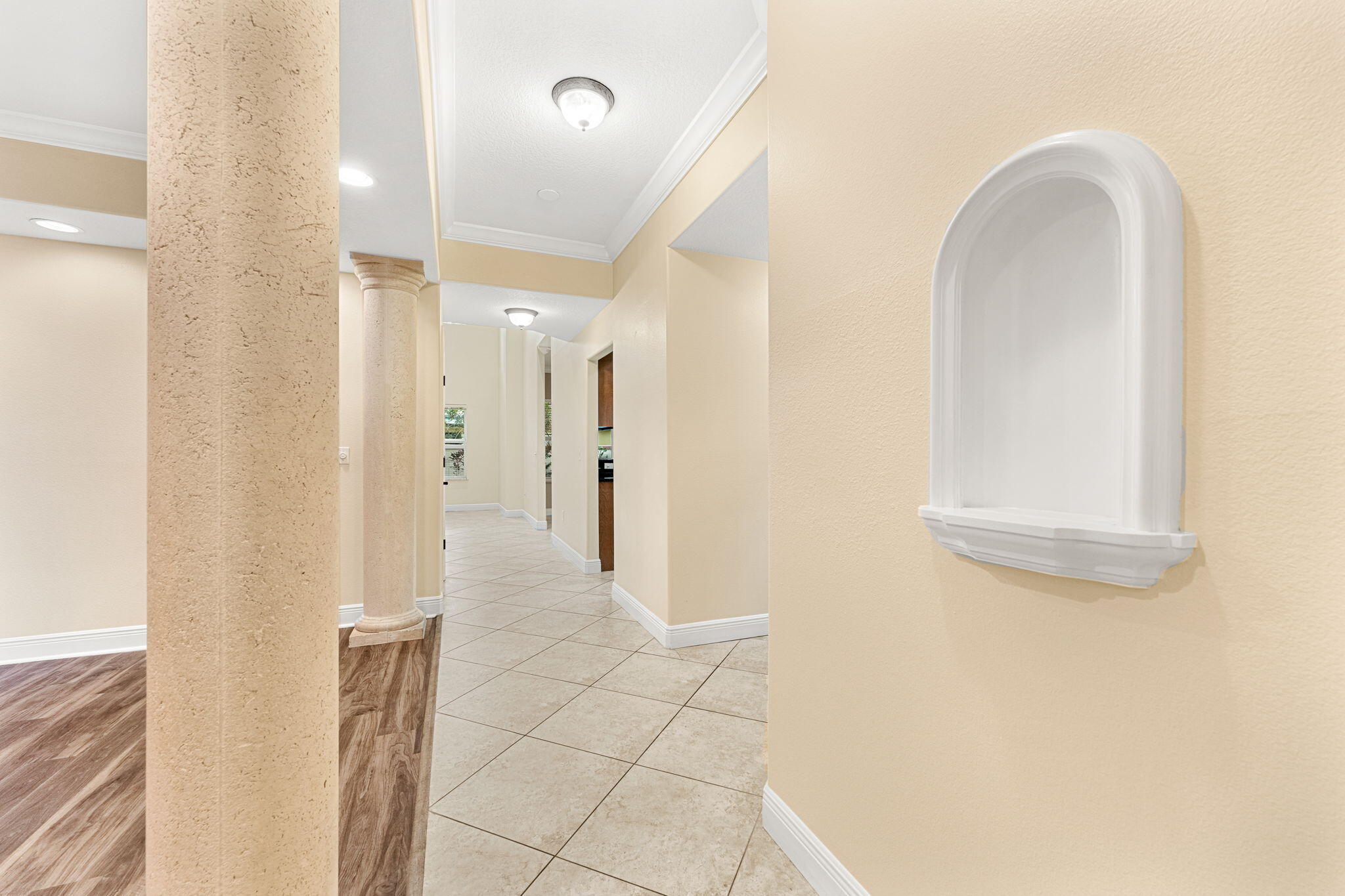 204 Holman Road, Unit 3 Cape Canaveral, FL 32920 - Photo 8 of 61 10-web-or-mls-DSC01960-HDR