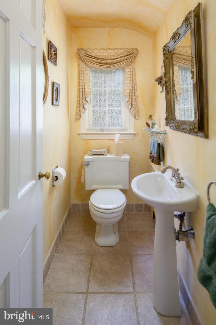 1201 Andover Road Wynnewood, PA 19096 - Photo 8 of 20 Gallery Image 8