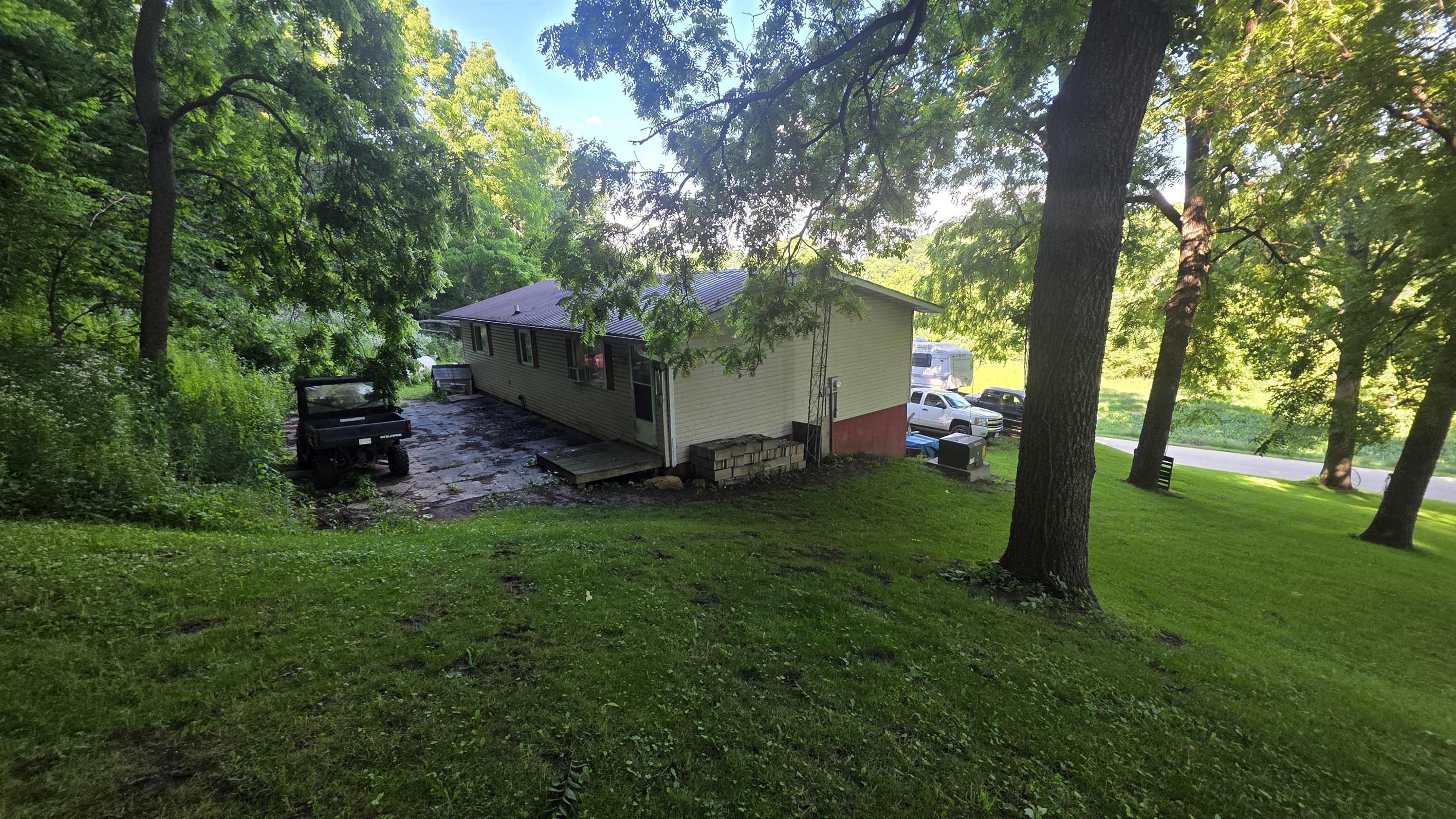 9866 Rattlesnake Road Cassville, WI 53806 - Photo 8 of 35