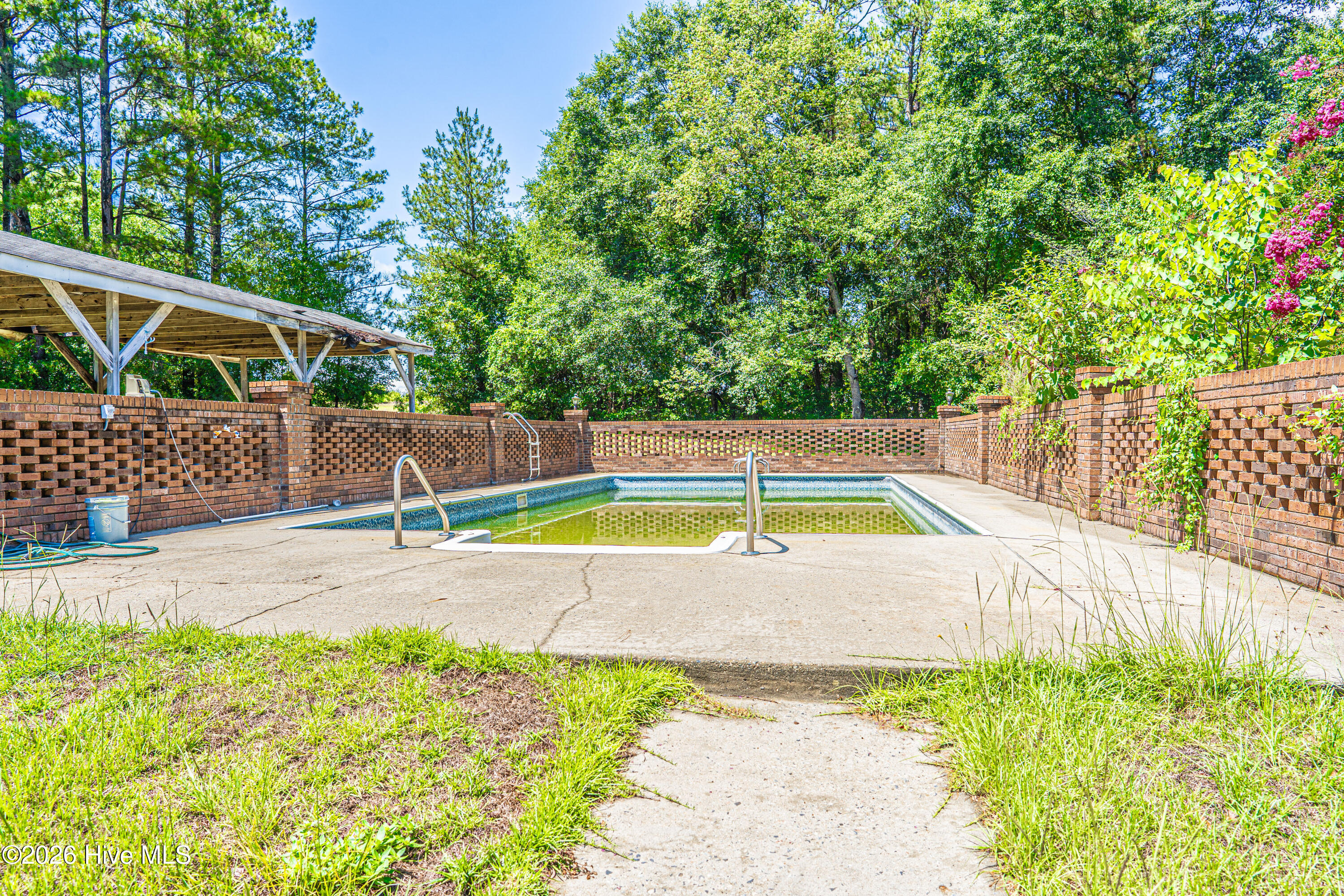 118 Pirate Lane Rockingham, NC 28379 - Photo 6 of 39
