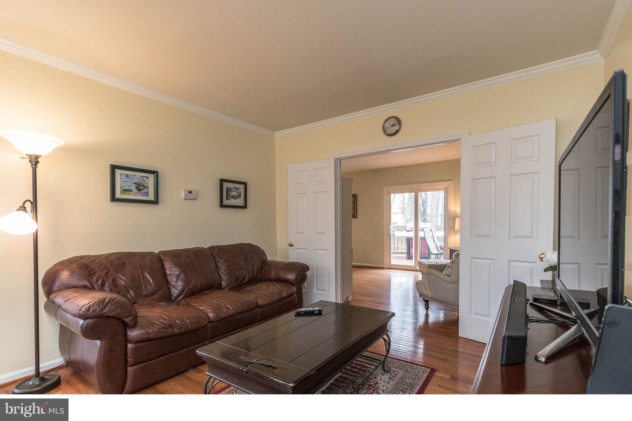 7107 Dudrow Court Springfield, VA 22150 - Photo 12 of 30 Living Room