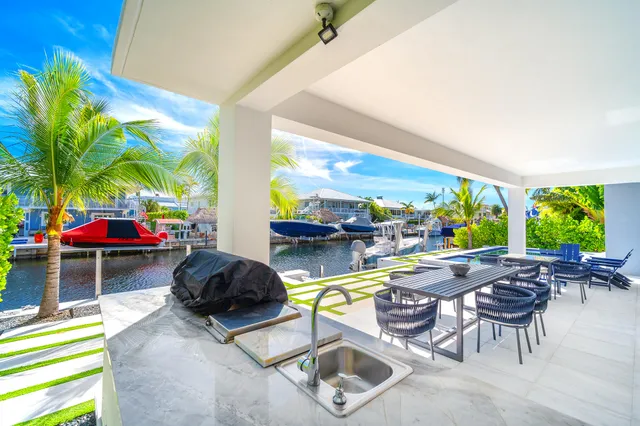 $4,997,000 | 113 Court Contessa, Islamorada, FL 33036