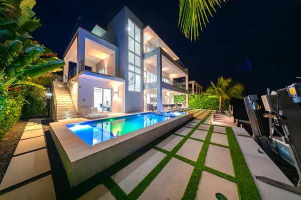 $4,997,000 | 113 Court Contessa, Islamorada, FL 33036