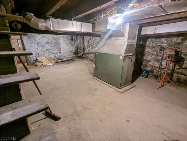 $2,200 | 263 Washington Street, Phillipsburg, NJ 08865