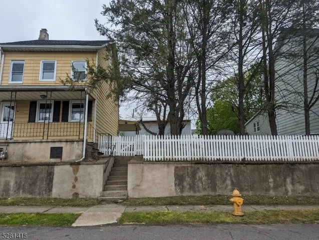 $2,200 | 263 Washington Street, Phillipsburg, NJ 08865