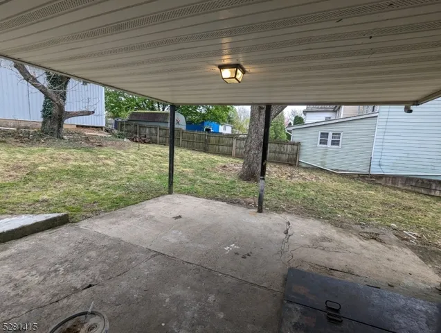 $2,200 | 263 Washington Street, Phillipsburg, NJ 08865