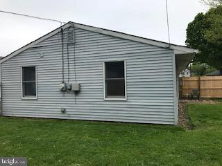 44 Black Walnut Road Levittown, PA 19057 - Photo 2 of 21 Gallery Image 2