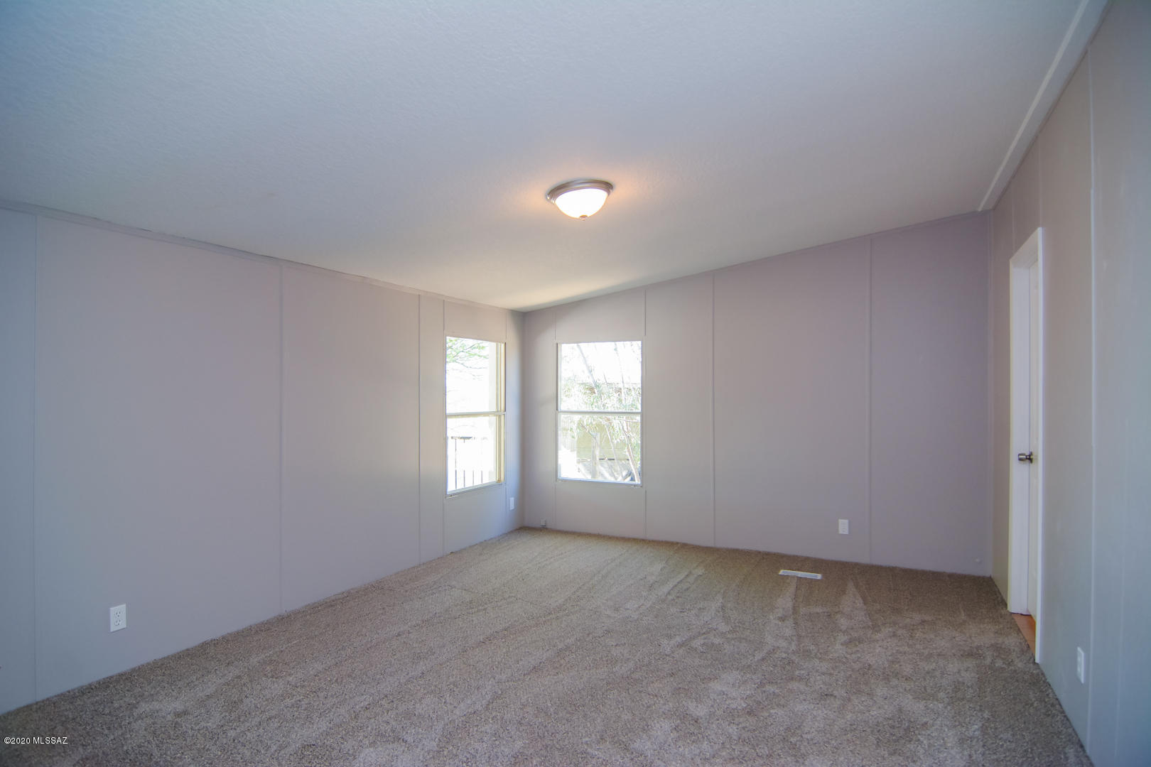 8689 South Marstellar Road Tucson, AZ 85736 - Photo 27 of 38 DSC_3056