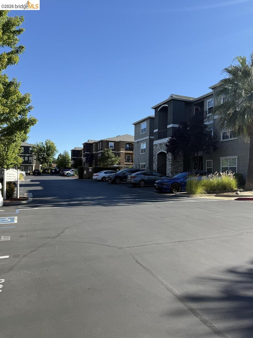 8434 Walerga Road, Unit 315 Antelope, CA 95843 - Photo 5 of 25