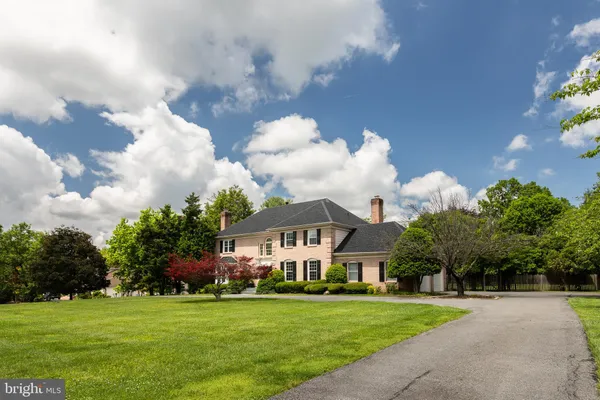 $10,000 | 8809 Saunders Lane, Bethesda, MD 20817