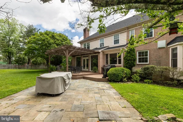 $10,000 | 8809 Saunders Lane, Bethesda, MD 20817