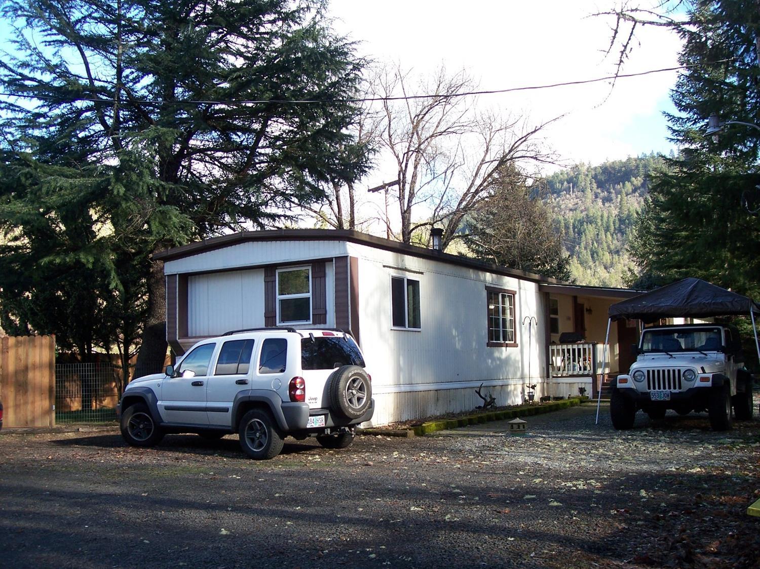 296 Elk Creek Road Trail, OR 97541 - Photo 21 of 22 Additional Photo