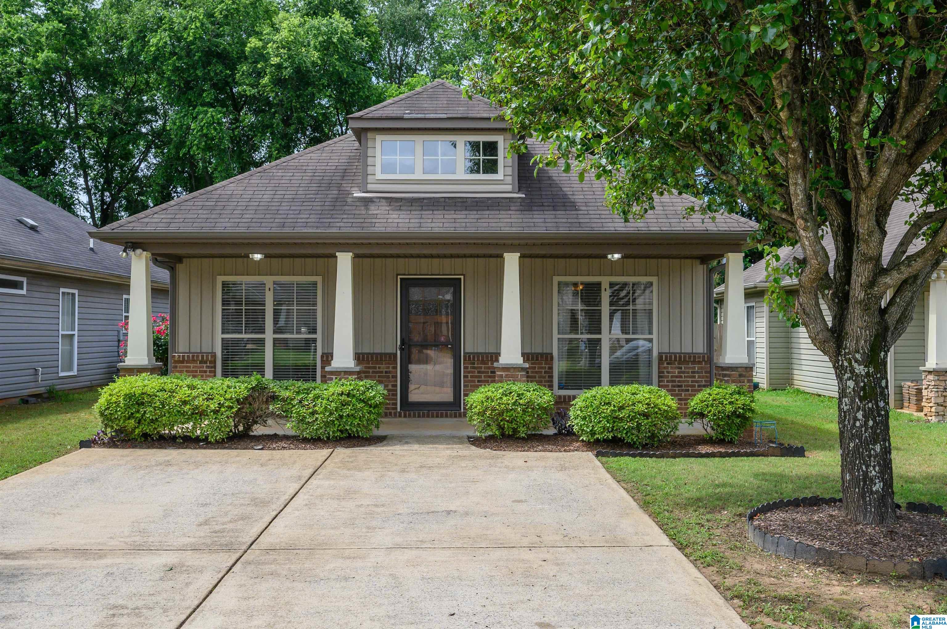 128 Moss Stone Lane Calera, AL 35040 - Photo 2 of 41