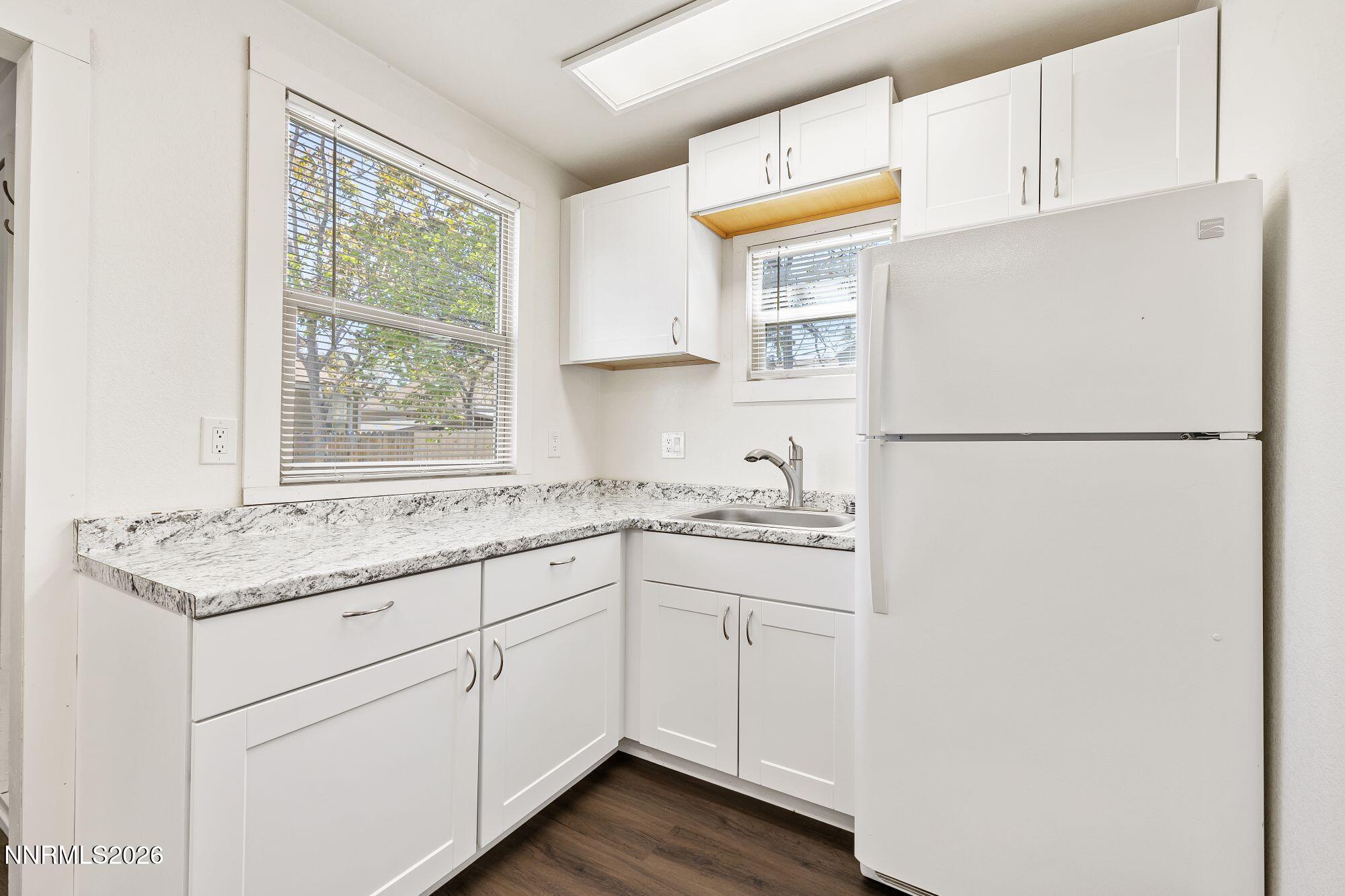 629 Sinclair Street, Unit 623 Reno, NV 89501 - Photo 11 of 11 623 Sin Kitchen