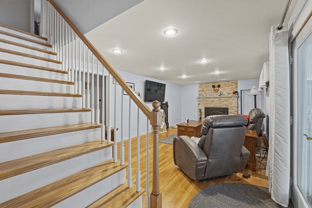 125 Dr Braley Road Freetown, MA 02717 - Photo 27 of 41