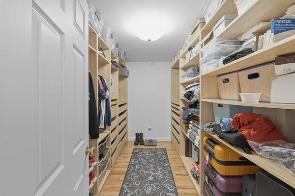 $800,000 | 125 Dr Braley Road, Freetown, MA 02717