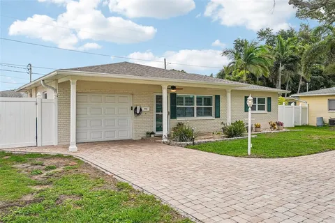 $509,000 | 9725 48th Place North, St. Petersburg, FL 33708