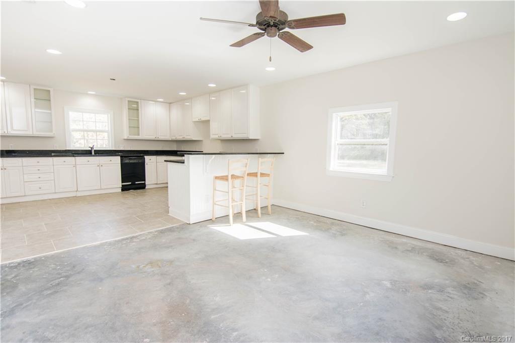 10324 Kerns Road Huntersville, NC 28078 - Photo 9 of 24 Gallery Image 9