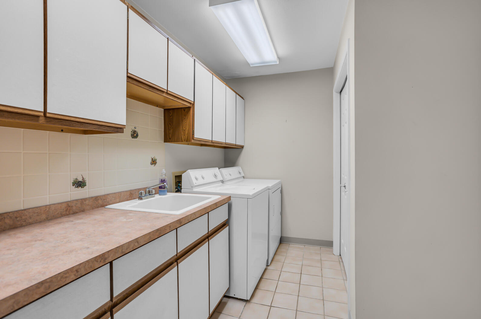 3939 Grey Tower Road Jackson, MI 49201 - Photo 13 of 42 0N0A2973