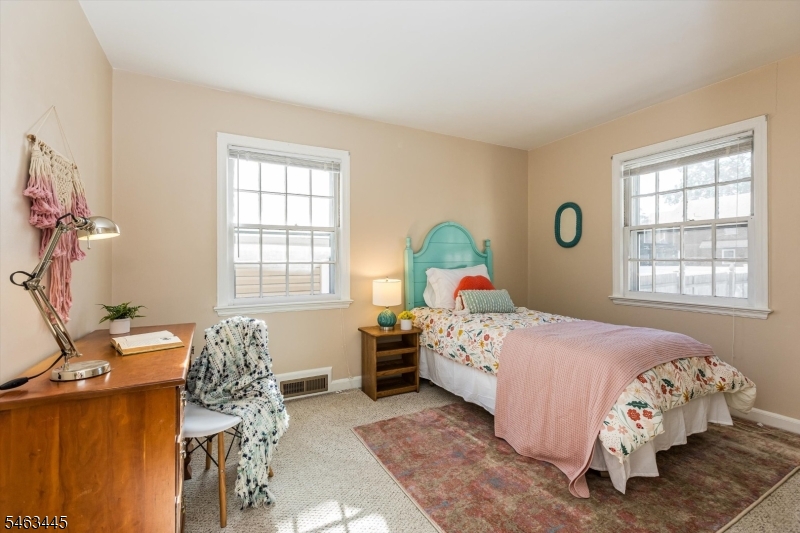 1014 Norton Road Union, NJ 07083 - Photo 20 of 37 Gallery Image 20