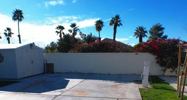 $39,900 | 84136 Ave 44, Unit 422, Indio, CA 92203