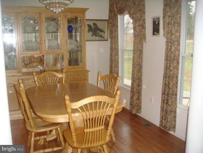 1511 Poole Road Street, MD 21154 - Photo 8 of 30 Dining Room