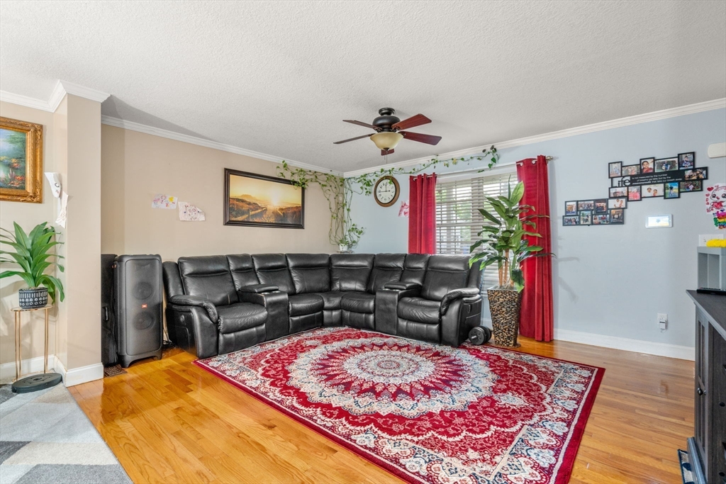 86 Granby Street Springfield, MA 01108 - Photo 8 of 40