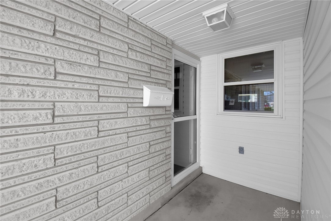 3012 East Stroop Road Kettering, OH 45440 - Photo 4 of 25