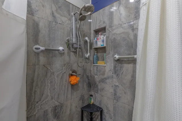 $575,000 | 5516 Mulberry Street, Ooltewah, TN 37363